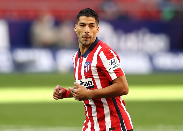 SỐC! Bị hỏi khó về Barca, Luis Suarez trả lời 1 câu quá phũ phàng_695c6547b3a3a.jpeg