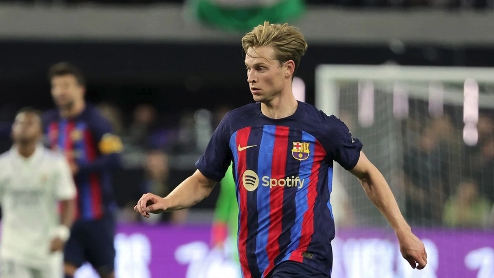 SỐC! De Jong bị sỉ nhục khi đến tập luyện với Barca_695c396359139.jpeg