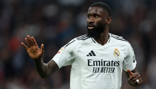 Tại sao Antonio Rudiger là ưu tiên hàng đầu trong chiến lược của Real Madrid?_695b98f452a0d.jpeg