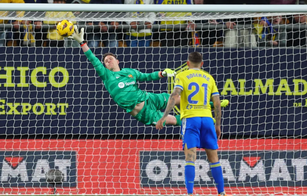 Ter Stegen có cơ hội phá vỡ kỷ lục ở trận đấu với Real_695bddaa34e8a.png