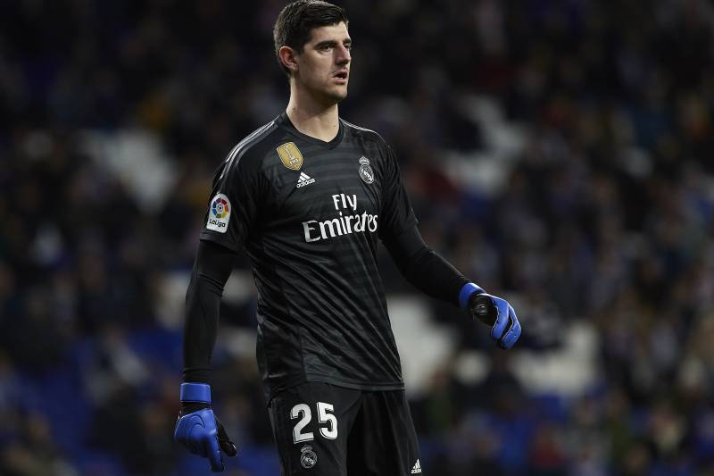 Thibaut Courtois lập kỷ lục tồi tệ, Real đang “giao trứng cho ác”?_695cbd744ad2a.jpeg
