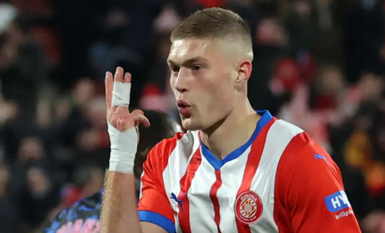 Tiền đạo Girona ‘hủy diệt’ đối thủ trong 6 phút_695bf52c821f1.png