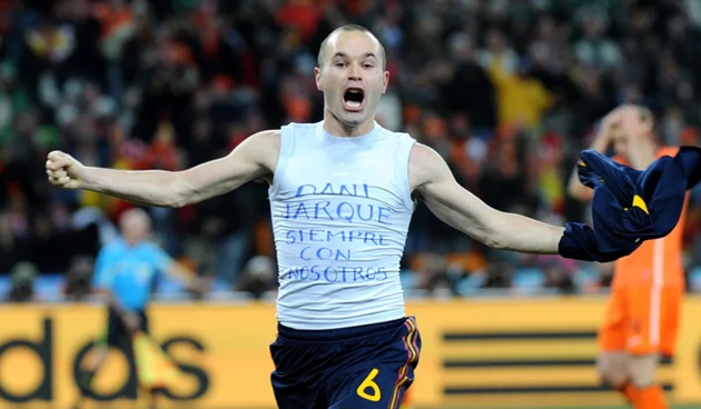 “Tôi tự hào khi được Pep so sánh với cầu thủ xuất sắc nhất thế giới”_695c115589b14.jpeg