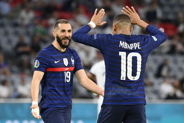 Trước ngày hội quân tuyển Pháp, Benzema gửi lời nhắn đến Mbappe_695c3e588cc43.jpeg