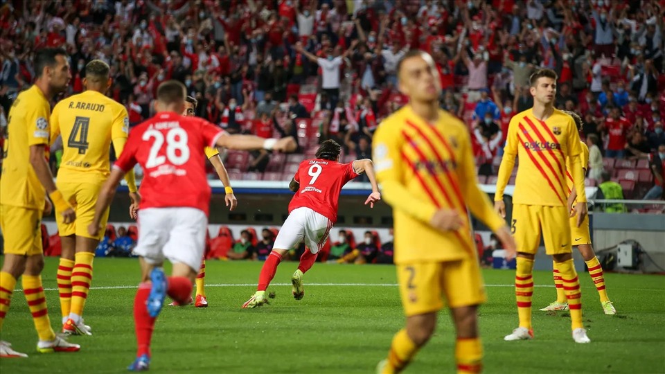 Và ai đó nói rằng Messi là vấn đề của Barca…_695c566d01497.jpeg