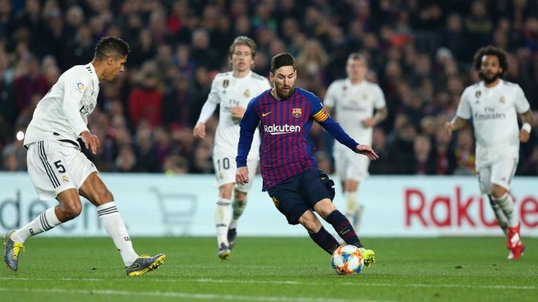 Varane: “Tập thể Real cần phải làm điều quan trọng này với Messi!”_695c9ffbf2813.jpeg
