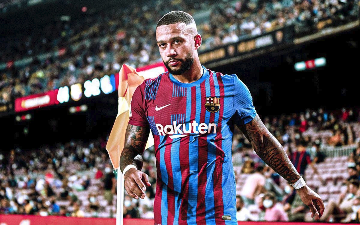 Vị thế đảo ngược của Depay ở Barca_695c482fdad99.jpeg