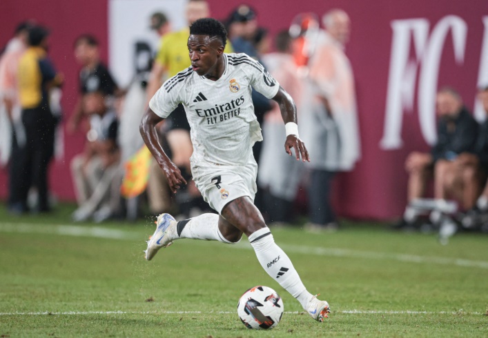 Vinicius đứng trước ngã rẽ định mệnh tại Real Madrid_695b5a2d7a049.jpeg