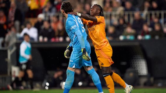 Vinicius lên tiếng sau thẻ đỏ trong chiến thắng của Real Madrid trước Valencia_695b983c8f093.jpeg