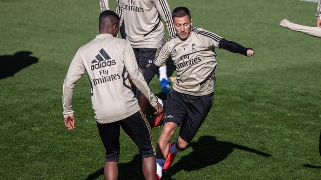 Vũ khí thượng thặng sẵn sàng, Real chỉ chờ Man City vào “hang hùm”_695c915a51a4b.jpeg