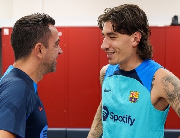 Vừa đến Barca, bộ đôi tân binh lao vào tập luyện_695c37a8839f2.jpeg