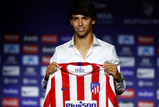 Vừa ra mắt, ‘siêu tân binh’ 113 triệu bảng tuyên bố chấn động về Ronaldo_695ccc911e656.jpeg