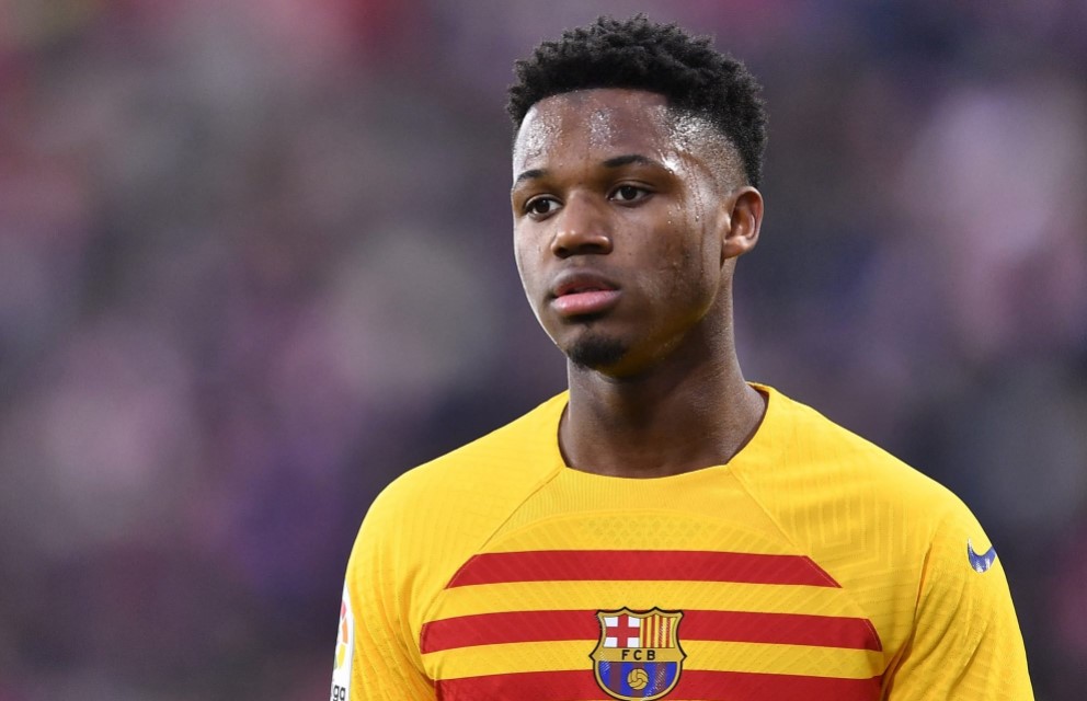 Vừa thua Man United, Barca lại nhận tin không vui_695c270fd46b3.jpeg