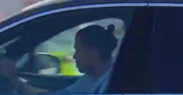 Vừa trở lại tập, Bale lập tức bị CĐV Real “tấn công”_695ccc6ae0b91.jpeg