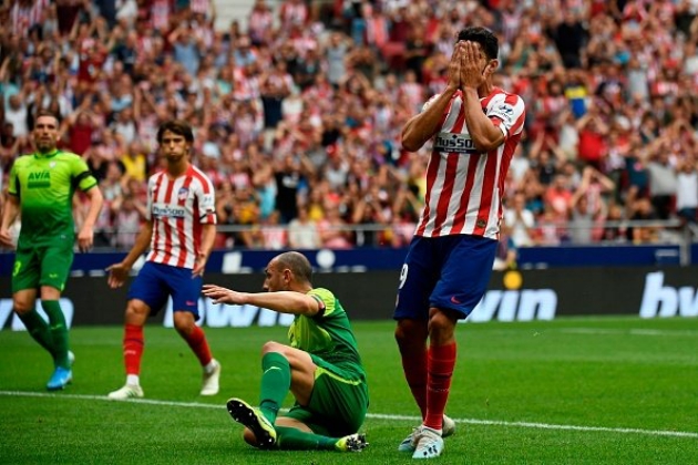 Vượt ải Eibar, Atletico vẫn lập kỷ lục đáng buồn dưới thời HLV Simeone_695cbf4e55349.jpeg