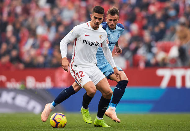 Vượt qua Girona, Sevilla đẩy cuộc chiến ngôi đầu tại La Liga vào thế cực nóng_695ce9650adeb.jpeg