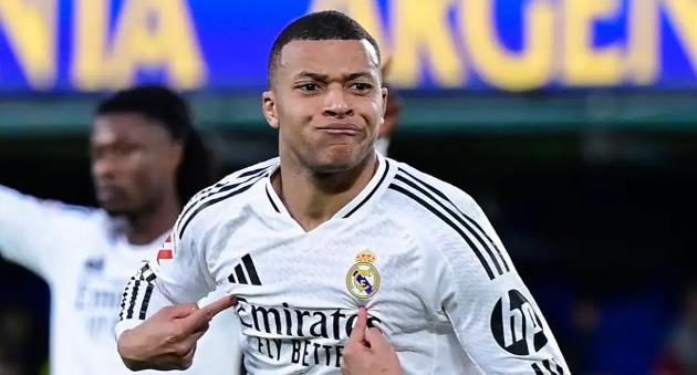 Vượt Ronaldo, hướng đến Cristiano: Giới hạn nào cho Mbappe?_695b8a87bbce6.jpeg