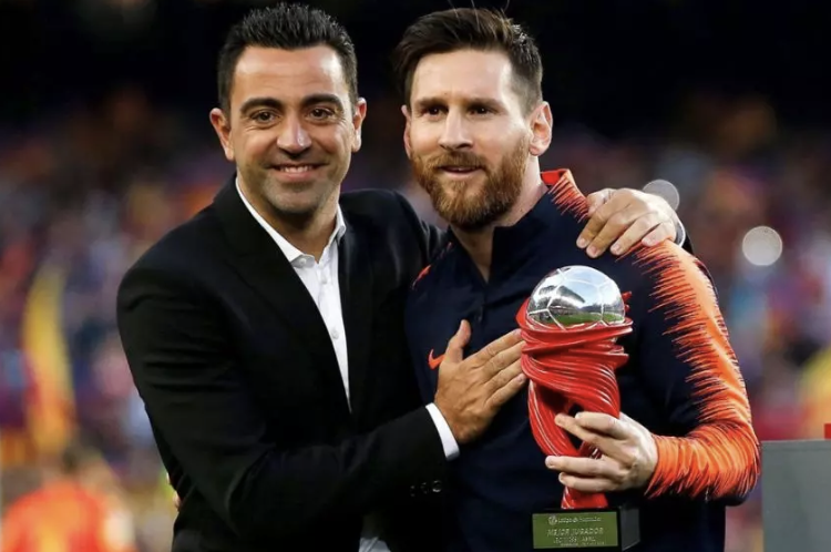 Xavi: Barca thời hậu Messi tương tự như MU_695c40fb5765a.png