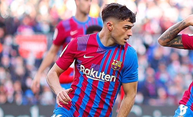 Xavi: “Cậu ấy làm tôi nhớ đến Iniesta”_695c468c92427.jpeg