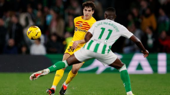 Xavi: “Cậu ấy sẽ đánh dấu một kỷ nguyên”_695bf5549f210.jpeg