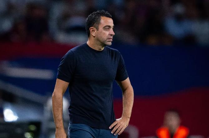Xavi: “Chúng tôi sẽ ngăn chặn Vinicius bằng cách nào?”_695c12a045b57.jpeg