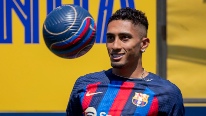 Xavi giục sao Barca chơi cá nhân hơn_695c34b2e43f0.jpeg