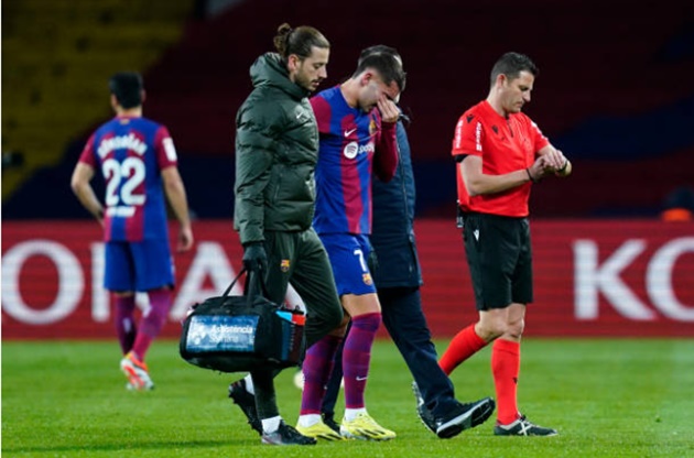 Xavi than trời với chấn thương của trụ cột_695bf2743c01d.jpeg