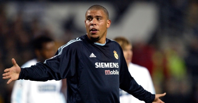 Xếp hạng các cầu thủ mặc áo số 9 ở Real kể từ năm 1992: ‘Rô béo’ sau 2 người_695c6a58a755e.jpeg