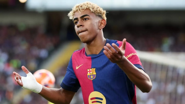 Yamal suýt rời Barcelona, nhưng Xavi kịp ngăn cản_695b74583166d.jpeg