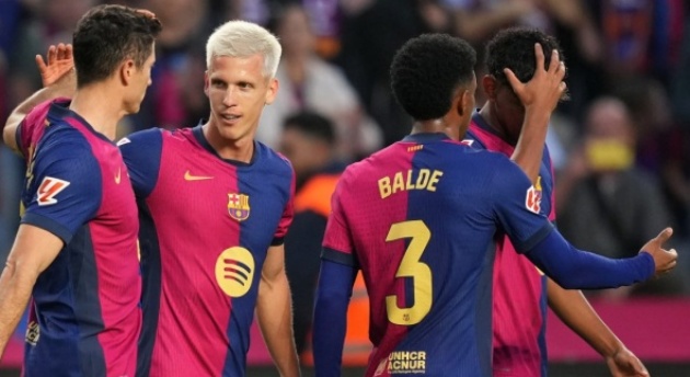 Yamal và Pedri bàn luận về chiếc răng gãy của Olmo_695ba0ae45760.jpeg