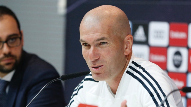 Zidane chính thức lên tiếng về tương lai các trụ cột của Real Madrid_695cd89c98876.jpeg