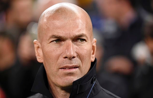 Zidane lại lên tiếng bảo vệ “công thần” sau thất bại trước Valencia_695cde3cc9a41.jpeg