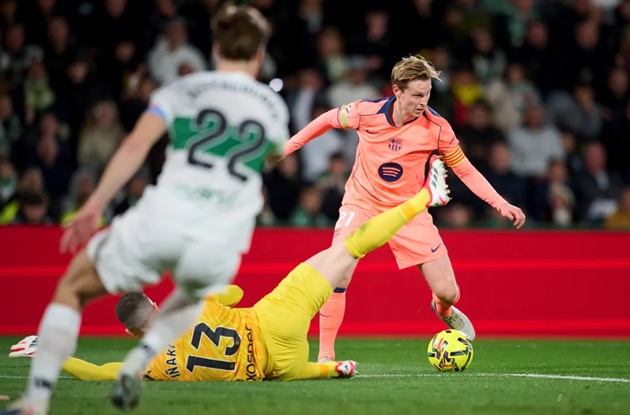 De Jong khẳng định Barca chưa đạt đỉnh dù hạ Elche_698486b39ff42.jpeg
