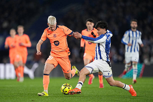 Hàng công phung phí làm hại Barca trước Sociedad_6984888d08e54.jpeg