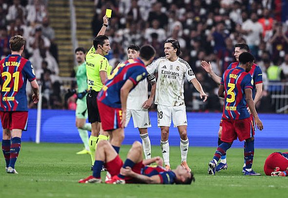 Real Madrid nhận 3 câu trả lời nghiệt ngã sau trận thua Barca_69848995bc741.jpeg