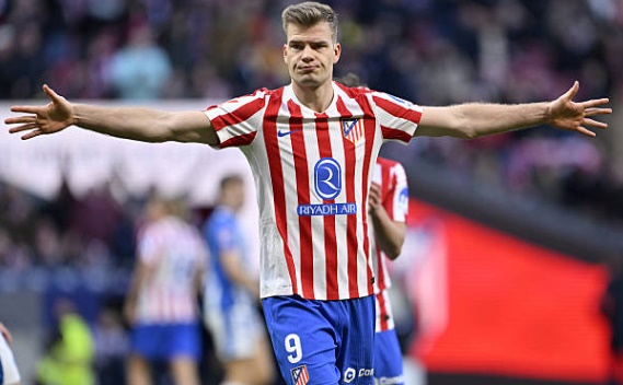 Sorloth giải vây, Atletico nhọc nhằn giành 3 điểm trước Alaves_698488a16572e.jpeg