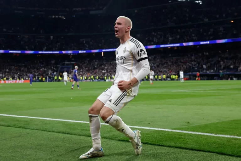 Viên ngọc Mastantuono rực sáng giữa khủng hoảng của Real_698488513effa.webp